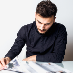 Fernando Bruno Crestani destaca como o design biofílico valoriza as incorporações imobiliárias, trazendo mais qualidade de vida.