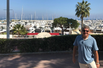 Leonardo Rocha de Almeida Abreu revela como planejamento e técnica transformam travessias de veleiro em jornadas seguras e inesquecíveis.