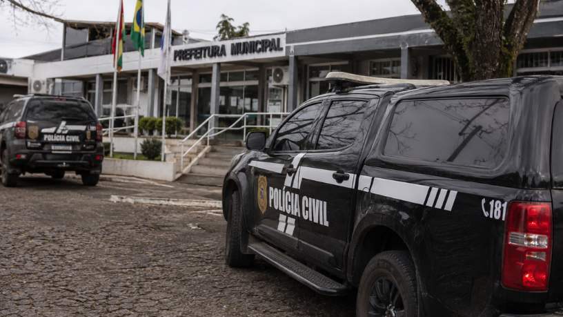 Os reflexos da governança municipal e a fiscalização de crimes de lavagem de dinheiro em Santa Catarina