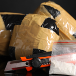 Operação em Santa Catarina prende 10 e apreende cerca de 300 kg de drogas na Grande Florianópolis