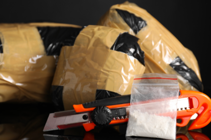 Operação em Santa Catarina prende 10 e apreende cerca de 300 kg de drogas na Grande Florianópolis